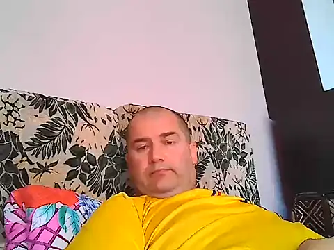 bambolino1978 Adlı Modelin Canlı XXX Sohbeti