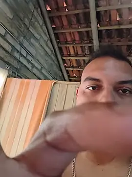 Czat XXX na żywo – Calebe96