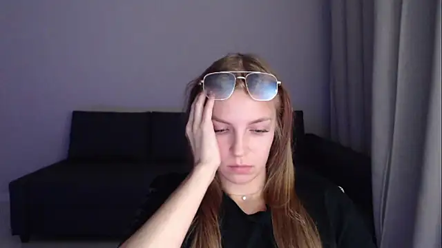 HitGyrl's Live XXX Chat
