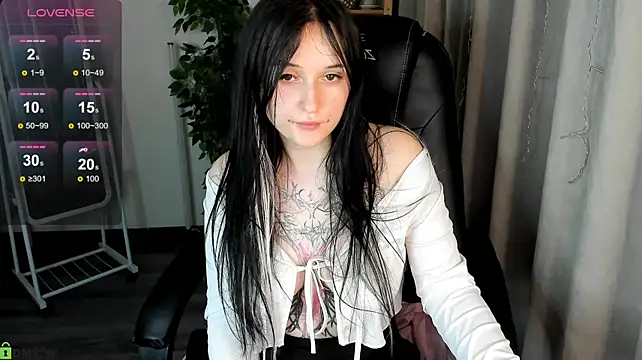 Emma-Blissa's Live XXX Chat