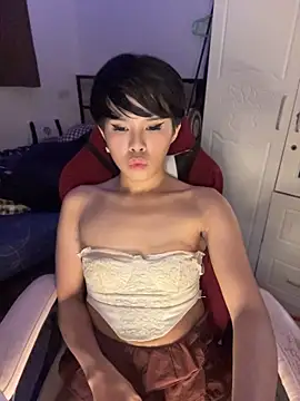 Plaxxxtique Live XXX-Chat