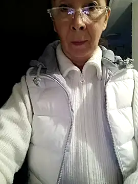 XXX chat uživo modela Celine_Faer1