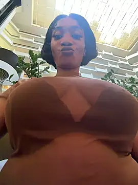 ___Nessa – Live XXX-chat