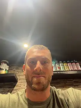 Johnytrain Live XXX Chat