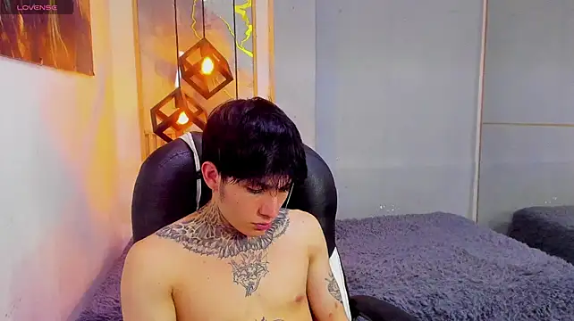 Cry_thereal Adlı Modelin Canlı XXX Sohbeti