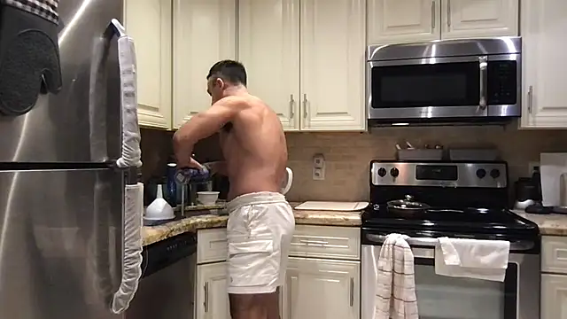 BigGuyMuscle Chat XXX live
