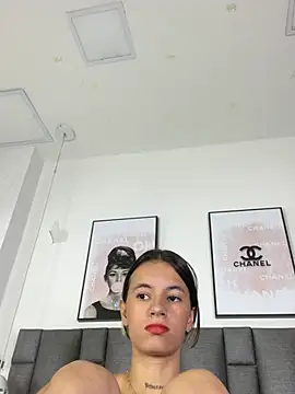 Chat XXX en directo de JuliaColemann