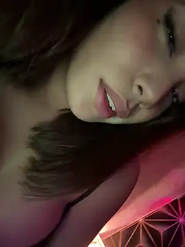 SideChick_Bunny 라이브 XXX 채팅