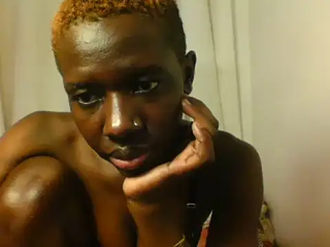 Goldy_petiten Live XXX chat