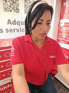 Chatroom XXX en direct de Shaila_1_1
