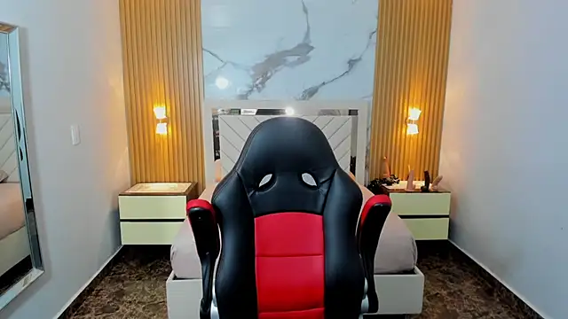KAROLLJONES1's Live XXX Chat