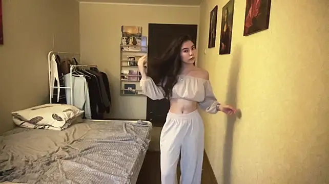 Ellewaay Adlı Modelin Canlı XXX Sohbeti
