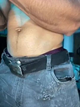 MR_MUSCLE's Live XXX Chat