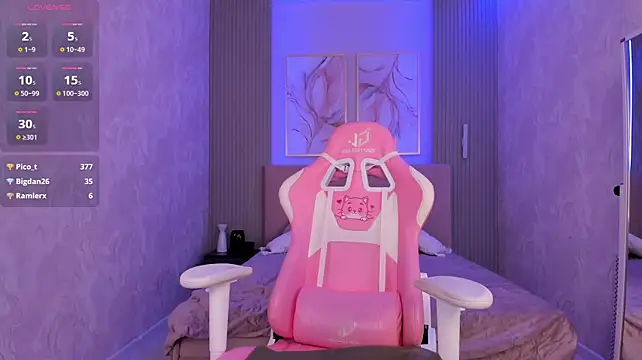LiaMoonie Chat XXX in diretta