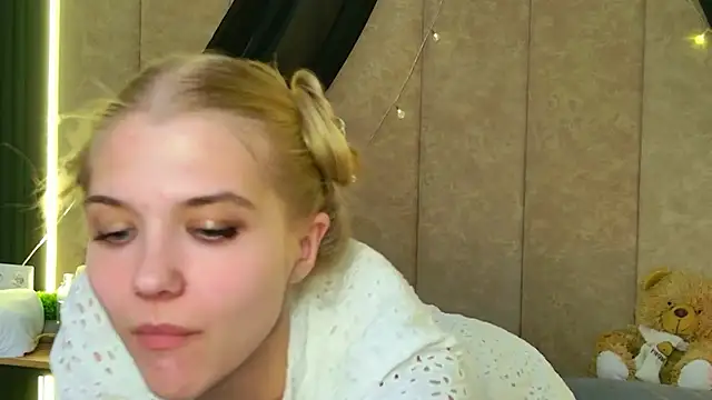 Chat +18 de 4example_Chloe ao vivo