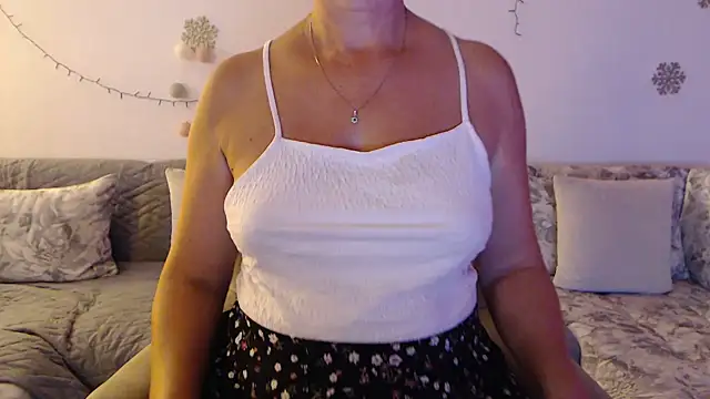 دردشة YourfantasyGiuly الجنسية المباشرة