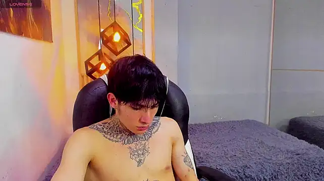 แชท XXX สดของ Cry_thereal