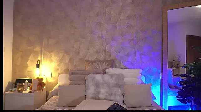 KalaBeckett_ Adlı Modelin Canlı XXX Sohbeti