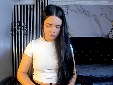 LunaVs' Live XXX Chat