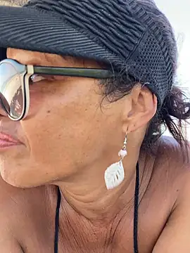 Chat +18 de AMYBRASIL ao vivo