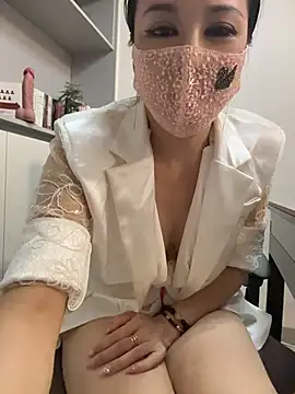 TopAlice566 Chat XXX in diretta