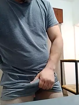 Bradd_32 现场XXX聊天
