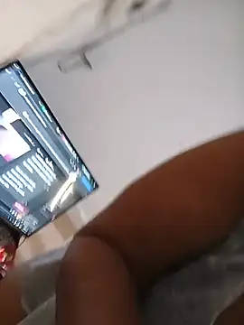 IIv0ryN0IIReX-XX Chat XXX in diretta