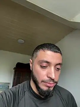 دردشة AmjadAlpha الجنسية المباشرة