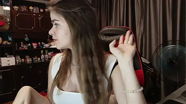 QueenBeatrice's Live XXX Chat