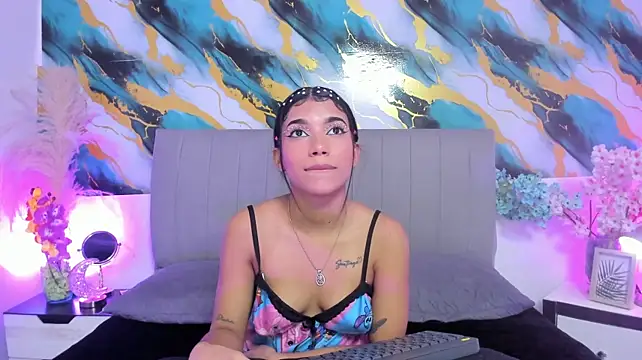 Sofia_Jimenez__ Adlı Modelin Canlı XXX Sohbeti