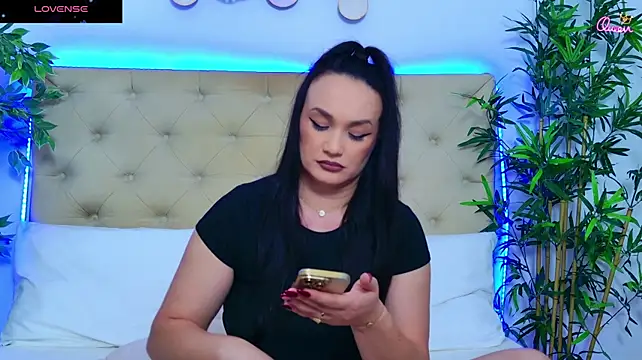 Daliya_ Adlı Modelin Canlı XXX Sohbeti