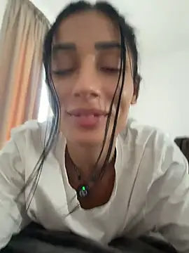 دردشة Vicky_luxe الجنسية المباشرة