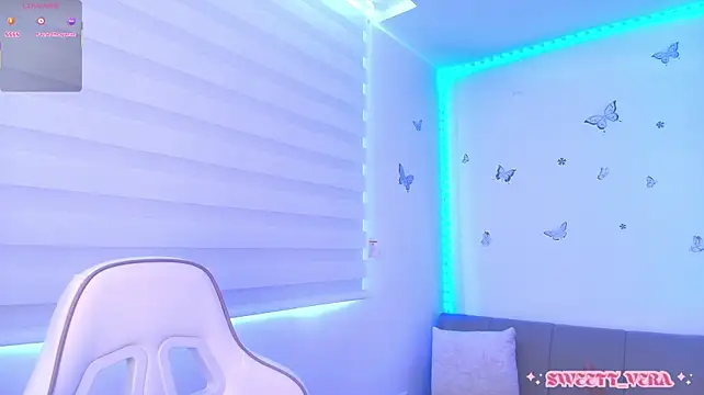 sweettvera Chat XXX live
