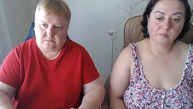 XXX chat uživo modela Lindy-Jeanie