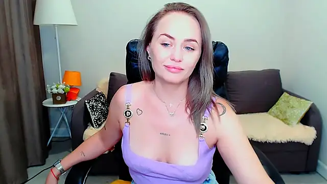Živý XXX chat LiluMoon__
