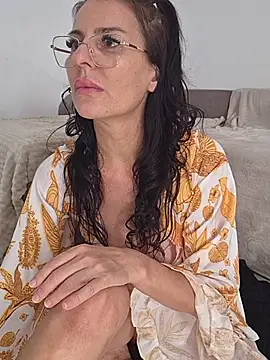 แชท XXX สดของ TessaBabyX