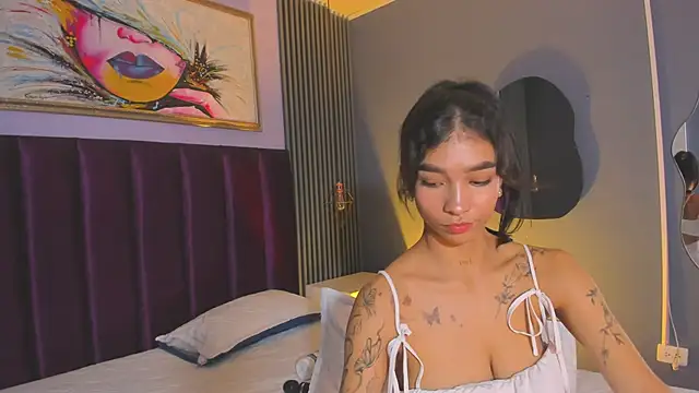 แชท XXX สดของ LauraAristizabal