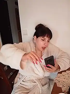 Онлайн чат XXX EmmaKrosss