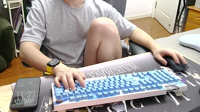 Adzard65 现场XXX聊天