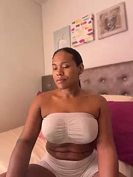 Ashleyroberst's Live XXX Chat