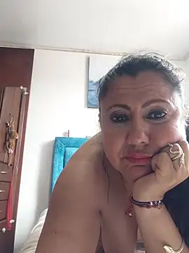 EmmaJhomson élő XXX-chatje