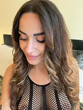 -Alisa লাইভ XXX চ্যাট