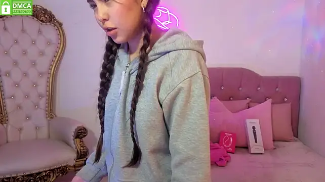 ISABELA_TAY Chat XXX live