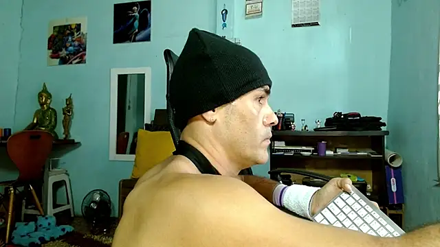 دردشة james_fausto_storm الجنسية المباشرة