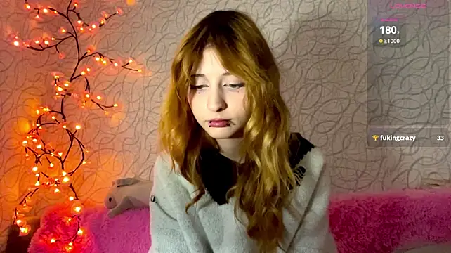 دردشة ClareTwiet الجنسية المباشرة