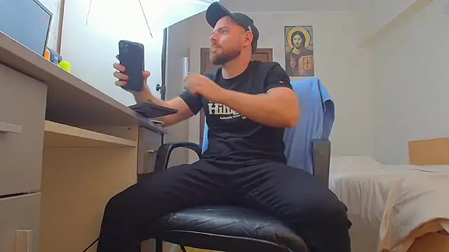 XXX chat uživo modela Ryanstone_