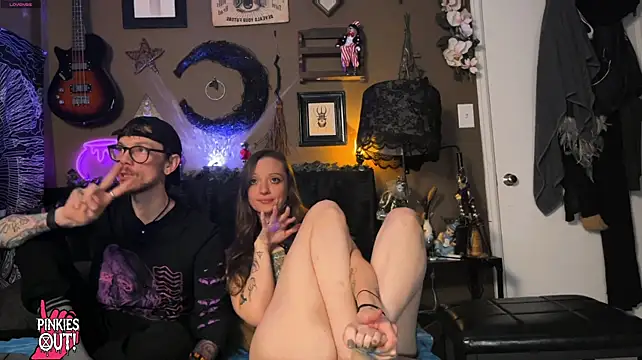webzandkordz's Live XXX Chat