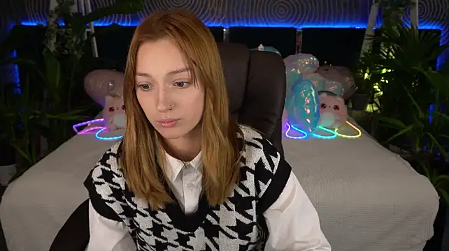 Chat XXX en directo de LizzaMoonn