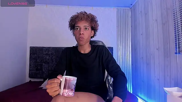 luccas_loween Live XXX chat