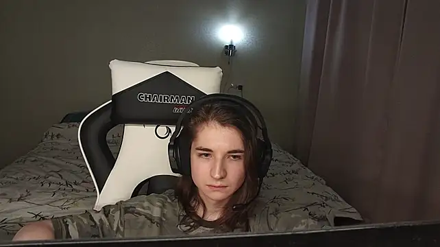 InnaDark Chat XXX in diretta